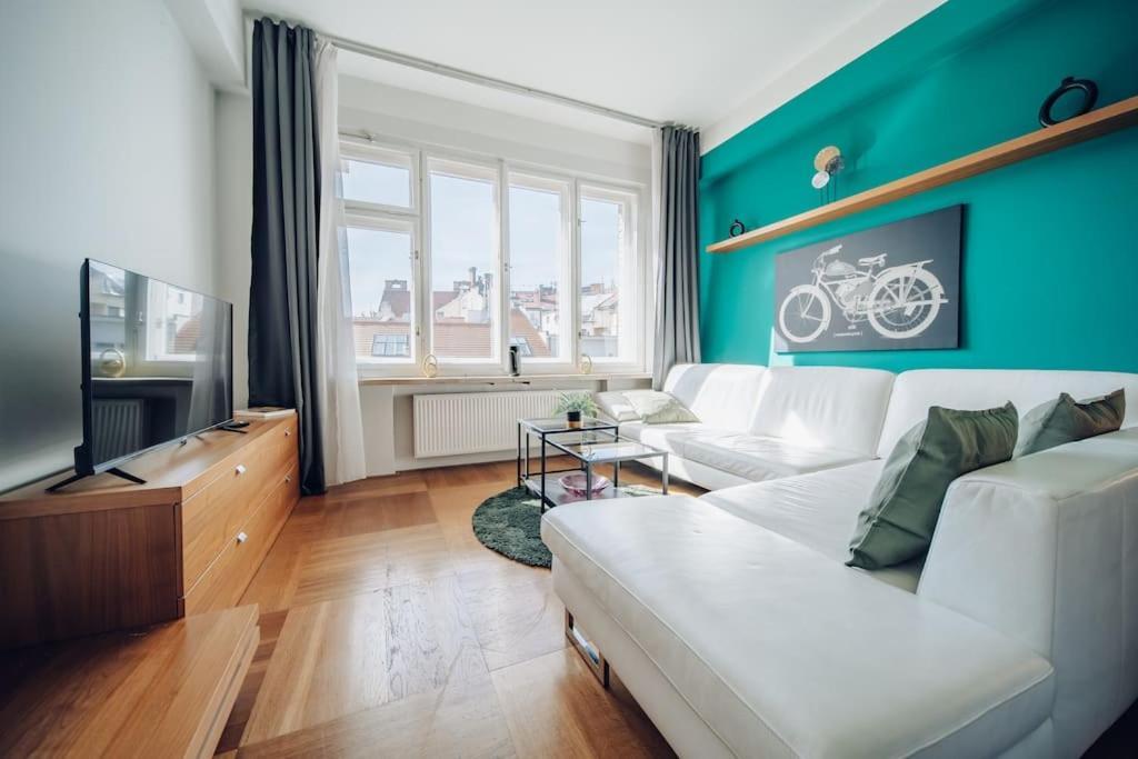 Downtown 2Bd Riverside Apartment Near Dancing House Prag Eksteriør billede